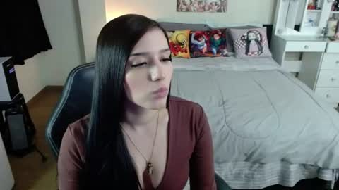 Isabel online show from 06.13.26
