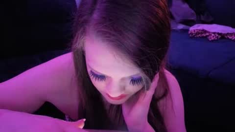 Snapshot of kittykat_1999 chatting on 02.23.26 kittykat 1999 online show from 02.23.26