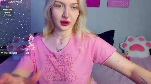 kittykendall online show from 08.08.26