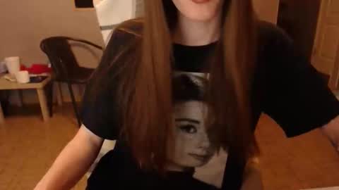 KittyloveMoon online show from 04.22.26