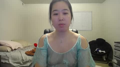 Snapshot of kittymei chatting on 01.24.25 Mei online show from 01.24.25