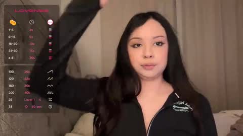 mia online show from 01.15.25