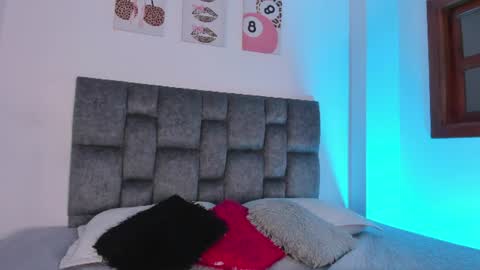 kitty online show from 06.10.26