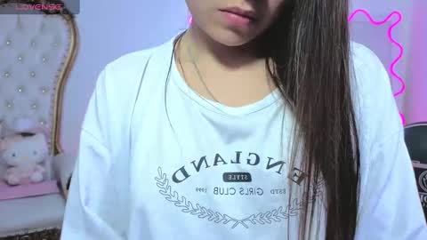 Kitty  online show from 09.18.25