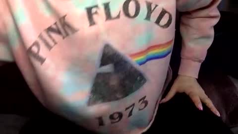 Snapshot of kittysub6969 chatting on 11.19.25 Kitty Sub online show from 11.19.25