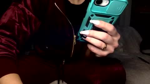 Snapshot of kittysub6969 chatting on 12.05.25 Kitty Sub online show from 12.05.25