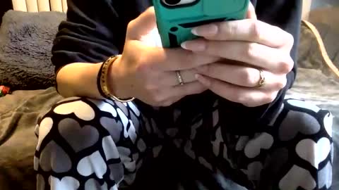 Snapshot of kittysub6969 chatting on 12.13.25 Kitty Sub online show from 12.13.25