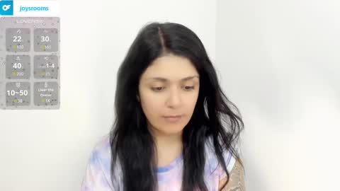 Snapshot of kittytrixy97 chatting on 12.16.25 Kitty Trixy online show from 12.16.25