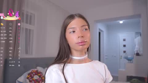 Snapshot of kittyummy chatting on 12.17.25 Alice online show from 12.17.25