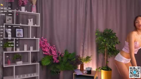 Snapshot of kittyummy chatting on 03.07.26 Alice online show from 03.07.26