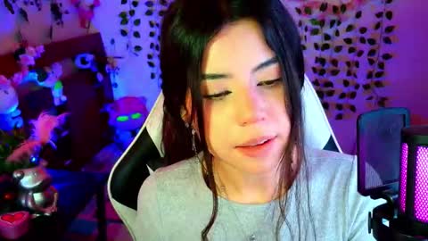 Kittyuwu  online show from 11.12.25