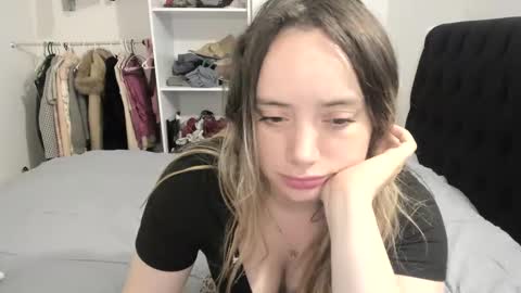 kittywantslove23 online show from 10.16.25