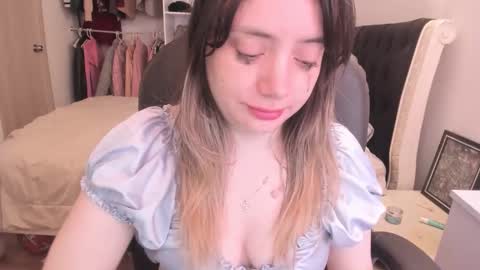 kittywantslove23 online show from 04.02.26
