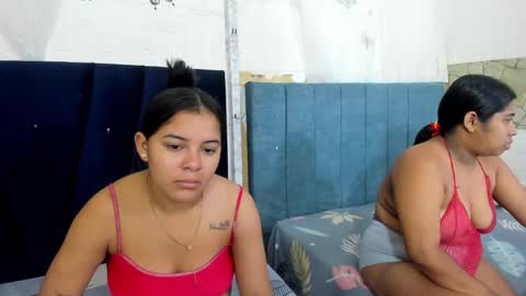 Snapshot of kittyy_18_ chatting on 09.20.25 kittyy_18_ online show from 09.20.25