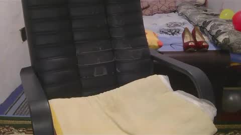 Snapshot of kittyybeauty chatting on 03.04.25 KittyyBeauty online show from 03.04.25