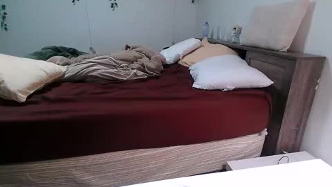 Snapshot of kittyymaze chatting on 12.18.25 Kittyymaze online show from 12.18.25