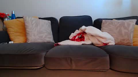 Snapshot of kittyymaze chatting on 12.20.25 Kittyymaze online show from 12.20.25