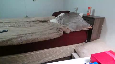 Snapshot of kittyymaze chatting on 12.22.25 Kittyymaze online show from 12.22.25