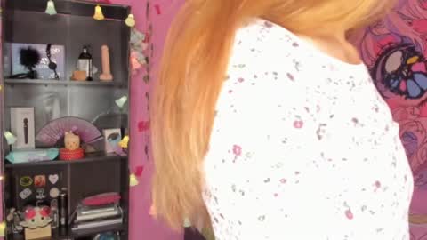 Kitty Zen online show from 02.04.25