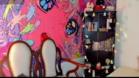 Kitty Zen online show from 09.25.25