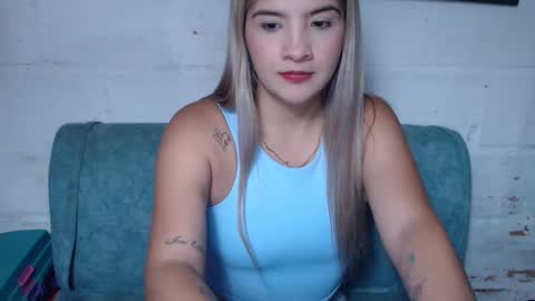 kittyzevee_ online show from 03.26.26
