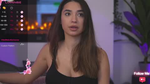 Snapshot of kity_sweet chatting on 01.25.25 Erika online show from 01.25.25