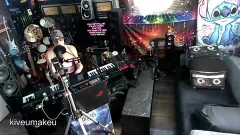 kiveuxmakeu online show from 03.17.26