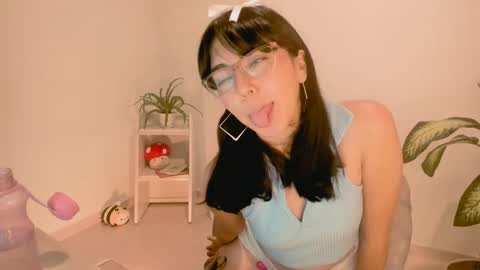 Little piece of fruit online show from 01.27.25