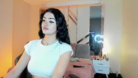 Kiwi online show from 12.17.25