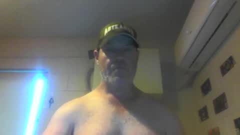 Snapshot of kiwiguy19773 chatting on 02.28.25 kiwiguy19773 online show from 02.28.25