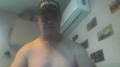 Snapshot of kiwiguy19773 chatting on 03.30.26 kiwiguy19773 online show from 03.30.26