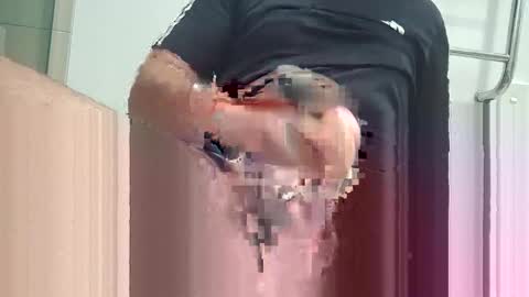 Snapshot of kiwioncam25 chatting on 03.22.26 kiwioncam25 online show from 03.22.26