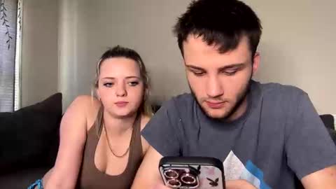 Snapshot of kjbennet chatting on 02.28.25 kj bennet online show from 02.28.25