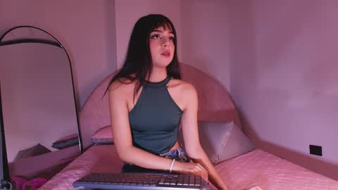 Kkira  online show from 04.26.26