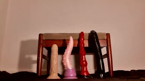 klamstrakur1 online show from 11.28.25