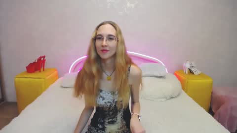 Klary online show from 01.25.25