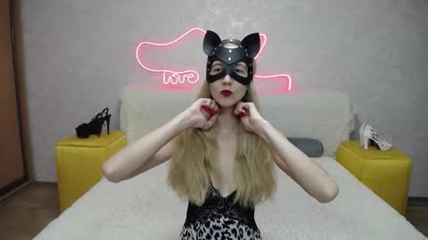 Klary online show from 10.21.25