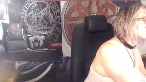 Michelle online show from 11.19.25