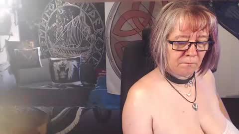 Snapshot of kleiner_teufel chatting on 06.15.26 Michelle online show from 06.15.26