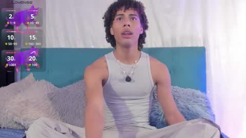 Snapshot of kleo_helenos chatting on 12.21.25 KLEO online show from 12.21.25