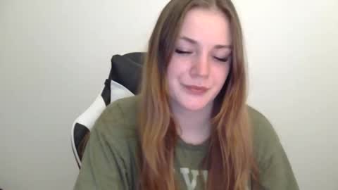 Snapshot of kleokills chatting on 12.18.24 kleokills online show from 12.18.24