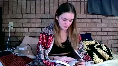 Snapshot of kleokills chatting on 12.24.24 kleokills online show from 12.24.24