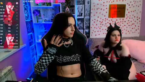 Snapshot of kleri_s chatting on 05.17.26 kleri_s online show from 05.17.26