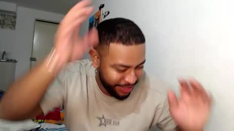 Snapshot of kleyton336 chatting on 10.08.25 kleyton online show from 10.08.25