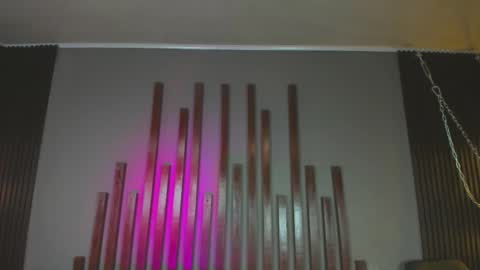 kloe_bella online show from 11.18.25