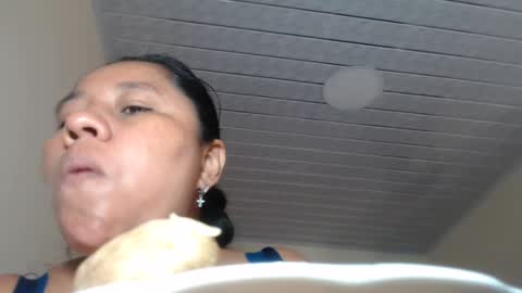 Kloe online show from 09.19.25