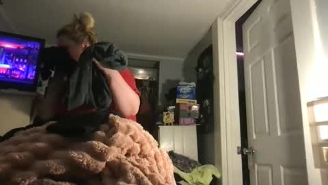 kmarie1196 online show from 05.29.26