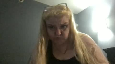 kmarie1196 online show from 06.06.26