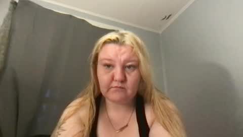 kmarie1196 online show from 07.13.26
