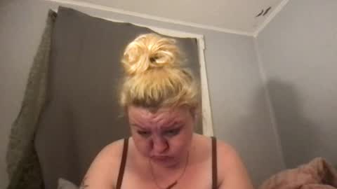 kmarie1196 online show from 07.31.26